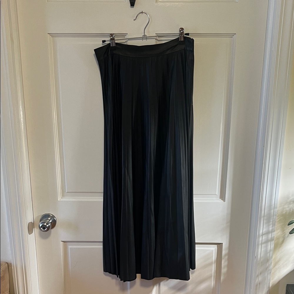 pleated zara long Skirt